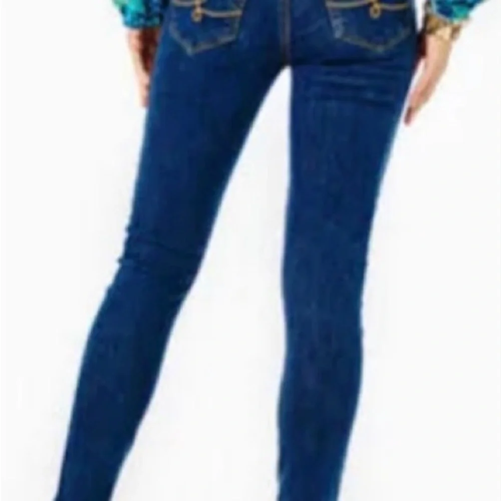 Lily Pulitzer Eagan Super Skinny  Jeans- Bennet Wash-NWT - Picture 2 of 15